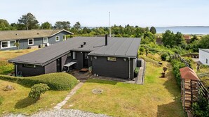 Unclassified image, 5 of 23, button - Nice home in Ebeltoft with WiFi (Ebeltoft)