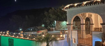 Amazing home in Villanueva de la Conce