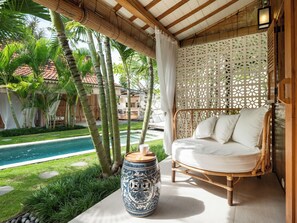 Classic Cottage, Garden View | 1 bedroom, minibar, in-room safe, desk - Nido Boutique Cottage (Canggu)