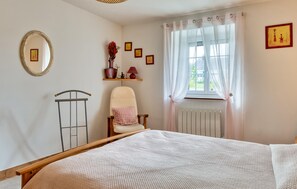 3 chambres, lit de bébé portatif, accès au Wi-Fi (inclus)