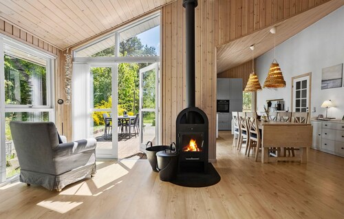 Amazing home in Sæby with sauna