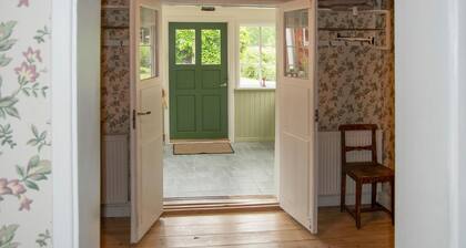 Nice home in Stallarholmen with WiFi