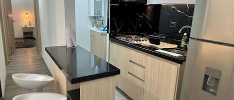 Microwave, oven