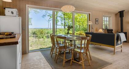 Beautiful home in Fur with WiFi