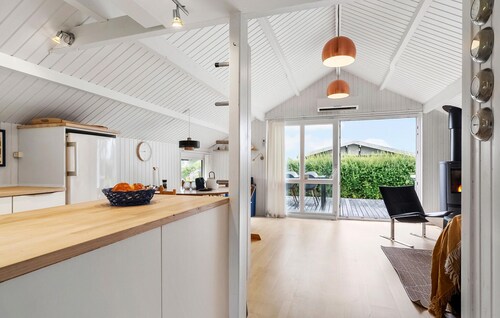 2 bedroom lovely home in Hejls