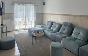 テレビ、ステレオ