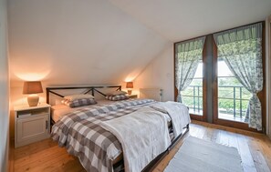 2 Schlafzimmer, Bügeleisen/Bügelbrett, Reisekinderbett