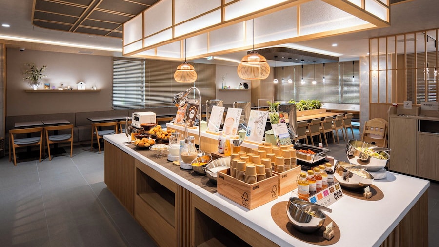 Super Hotel Premier Toyama Castle Park