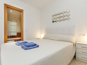Room - Acapulco III by Interhome (Oropesa del Mar)