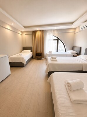 Family Quadruple Room, Balcony, City View | Free WiFi - Viyana Otel (Cesme)