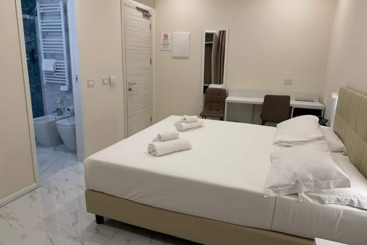 In-room safe, desk, laptop workspace, blackout drapes