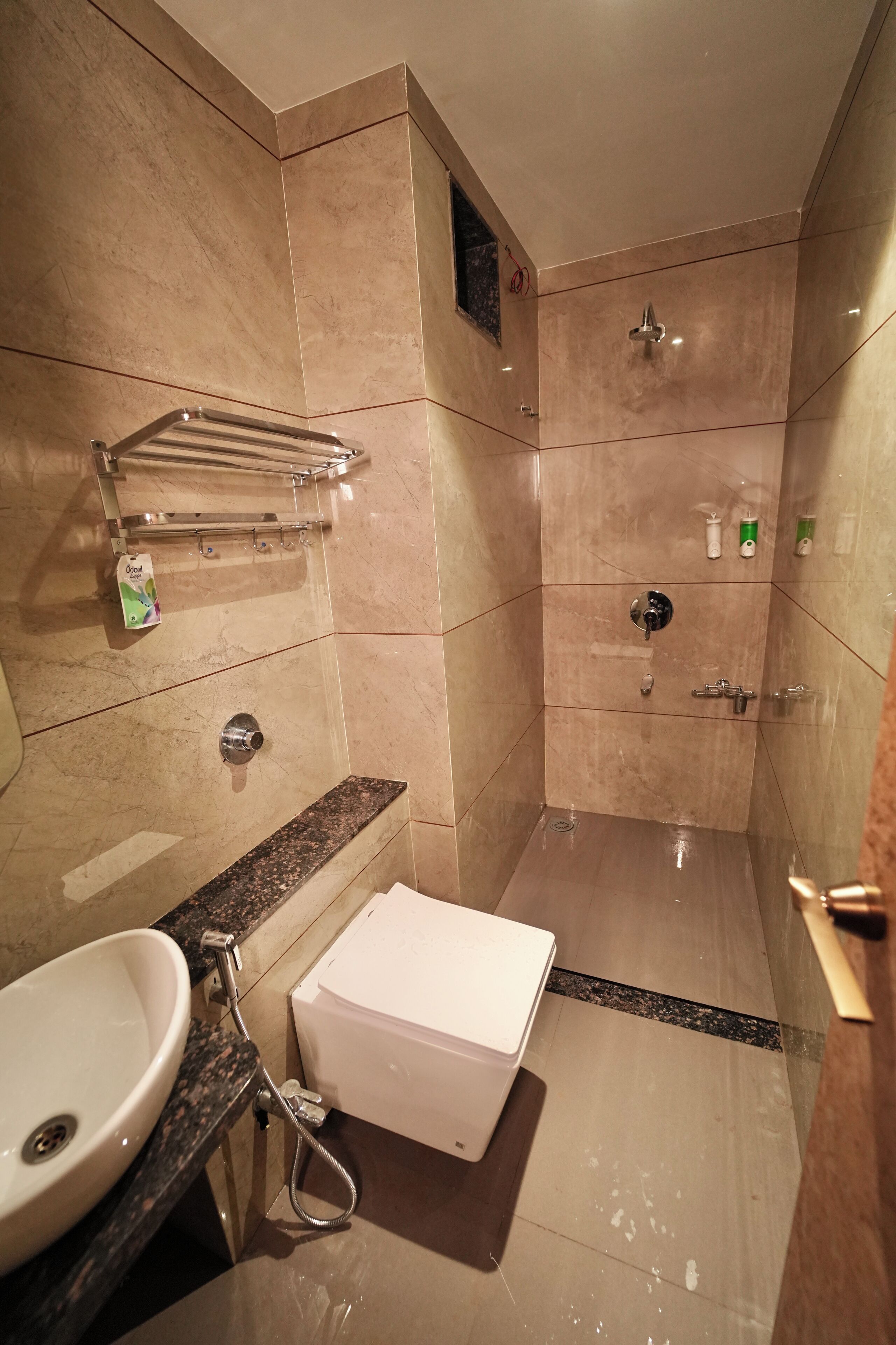 Shower, free toiletries, towels, soap