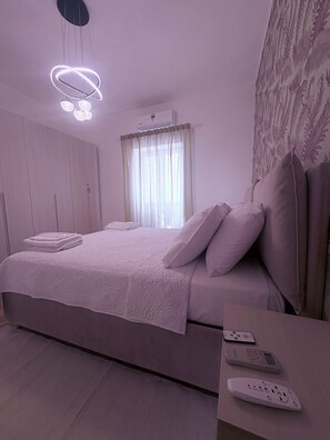 2 dormitorios, tabla de planchar con plancha, wifi y ropa de cama