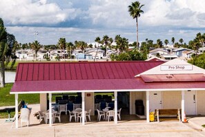 Exterior - Beyond the Horizon 582 (Port Isabel)