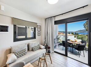 Junior Apartment | Living area