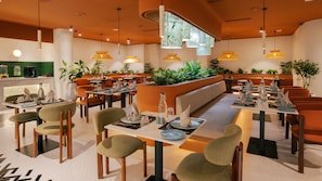 Restaurant - Bagaincha Resort & Spa (Pokhara)