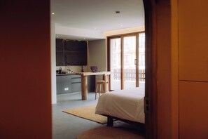 Arbor Suite | 1 bedroom, Egyptian cotton sheets, premium bedding, down comforters