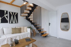 Living area - PHOS MAISONETTES NIKIANA (Nikiana)