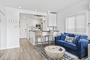 スマートテレビ、書斎 / ワークスペース