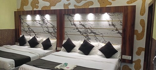 Hotel Nand Palace Mathura