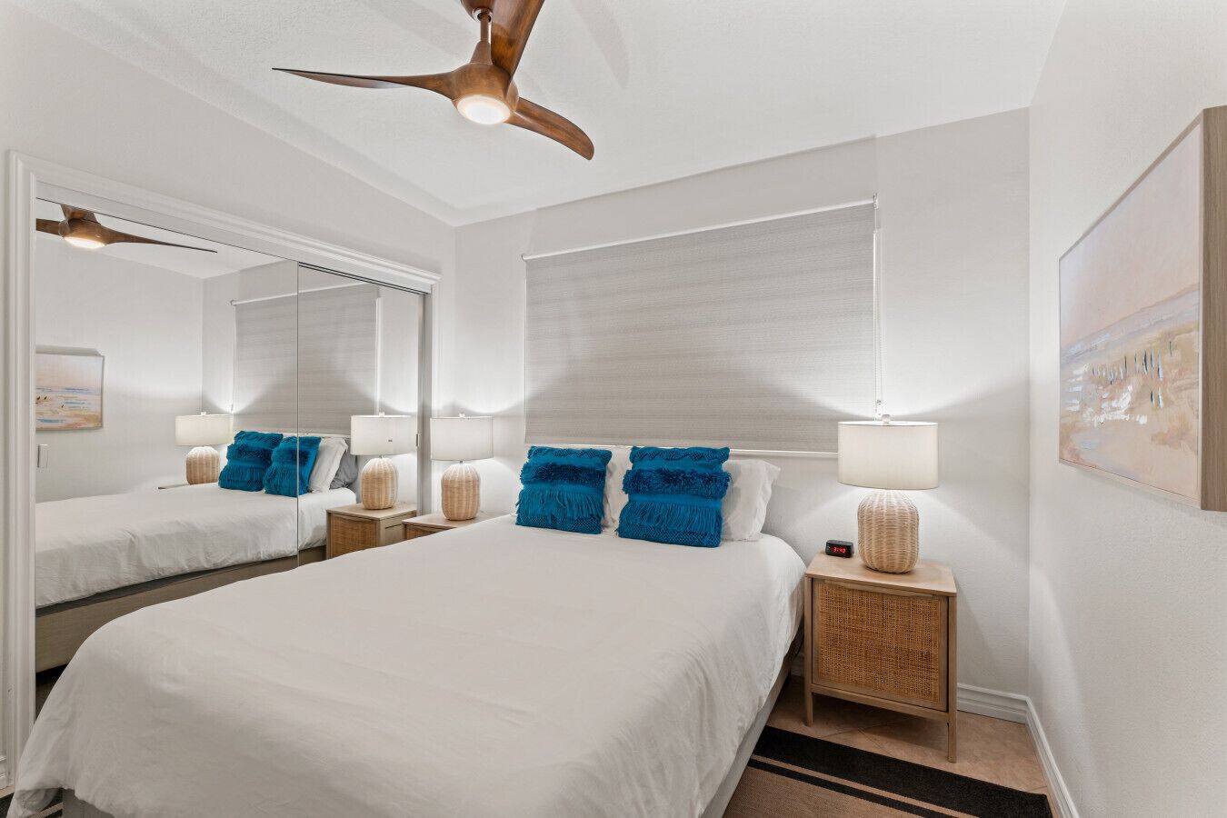 3 Schlafzimmer, Schreibtisch, Bügeleisen/Bügelbrett, Reisekinderbett