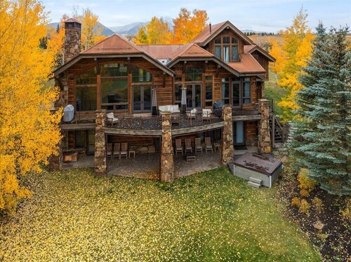 Luxury Telluride Retreat – Hot Tub & Mountain View