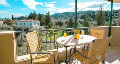 OLIA APARTMENTS LYGIA