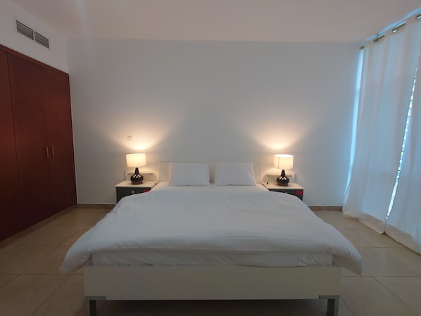 1 chambre, fer et planche à repasser, Wi-Fi