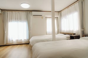 Apartamento | 1 quarto, espaço de trabalho para notebook
