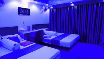 Family Double or Twin Room | Free WiFi