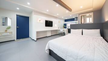 Basic Room, 1 Bedroom (Room 203 (Spa / BBQ)) | 1 bedroom, free WiFi