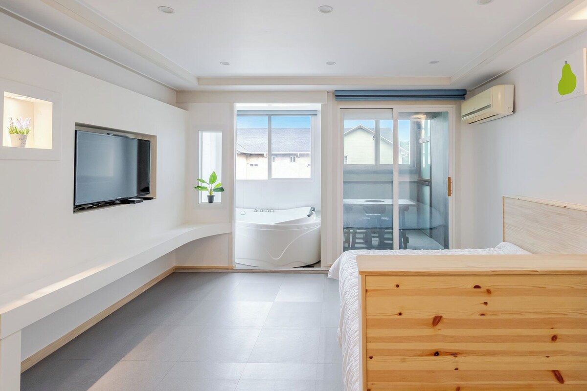 ห้องเบสิก, 1 ห้องนอน (Room 201 (Spa / BBQ)) | 1 ห้องนอน, Wi-Fi ฟรี
