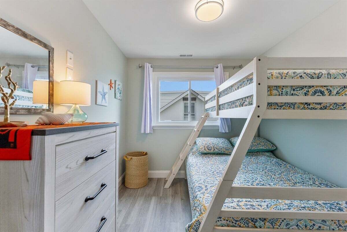 2 Schlafzimmer, Bügeleisen/Bügelbrett, kostenloses WLAN