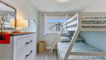 2 Schlafzimmer, Bügeleisen/Bügelbrett, kostenloses WLAN