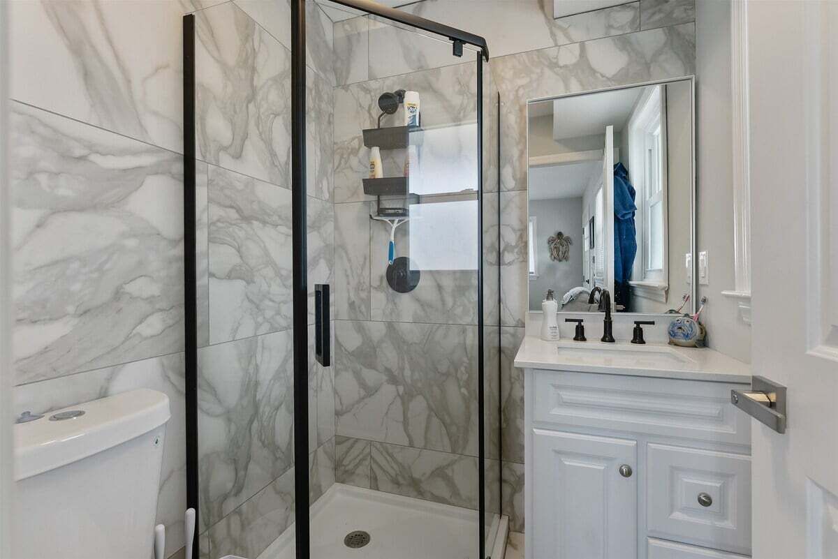 Haartrockner, Shampoo