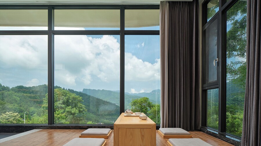 Serenity Valley - Zhangjiajie