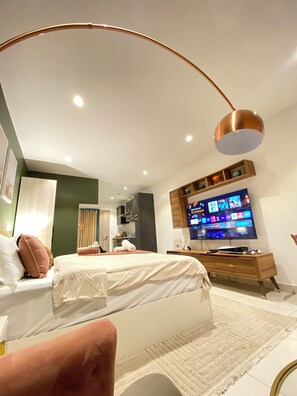 1 chambre, fer et planche à repasser, Wi-Fi, draps fournis