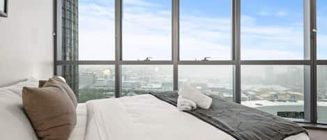 2 chambres, fer et planche à repasser, Wi-Fi, draps fournis