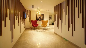 Lobby-Lounge