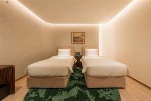 迷你吧、客房內保險箱、布置獨特、書桌