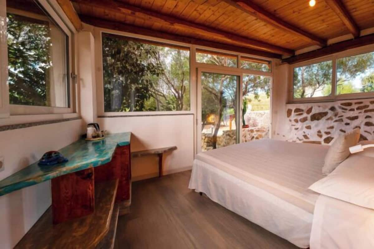 Stanza dell'Acquario | Brankas, meja kerja, ruang kerja ramah laptop, dan Wi-Fi gratis