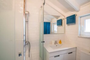Dusche, Haartrockner