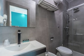 Comfort Double Room | Bathroom