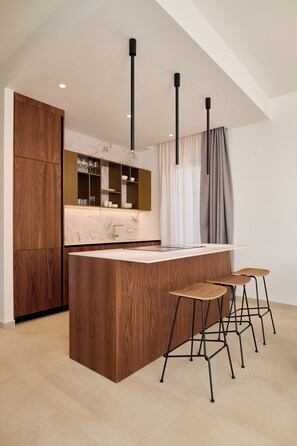 Villa, 4 Bedrooms, Private Pool, Sea View | Private kitchen