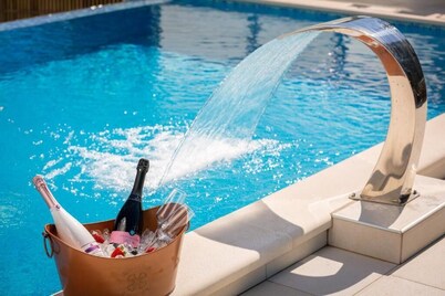 VILLA AQUA - Adults Only