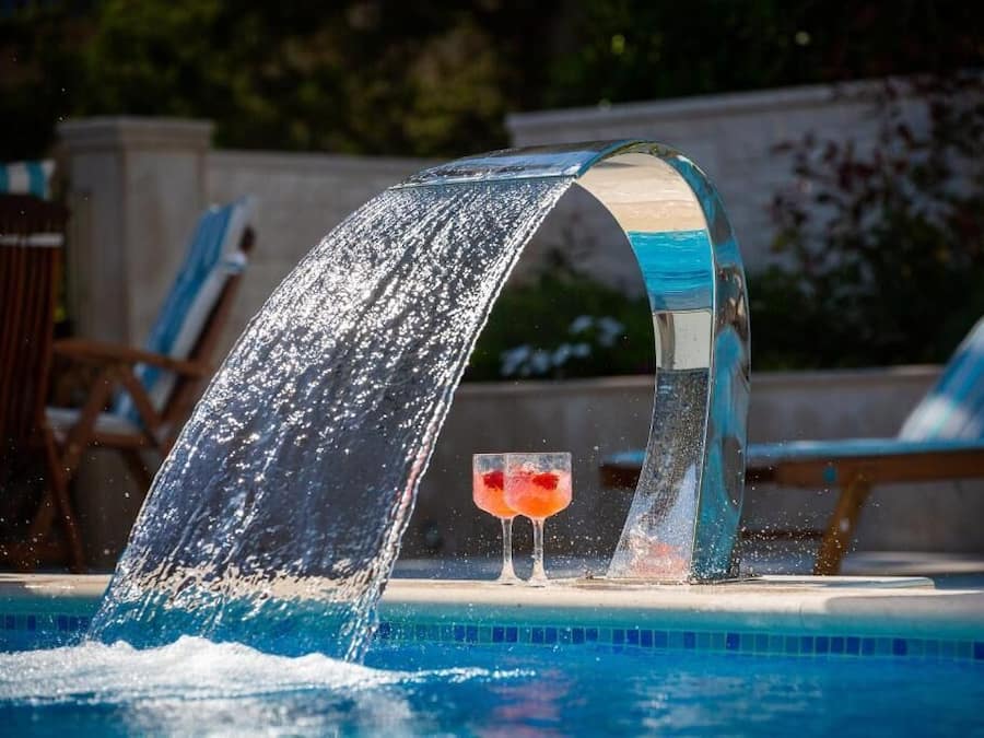 Seasonal outdoor pool