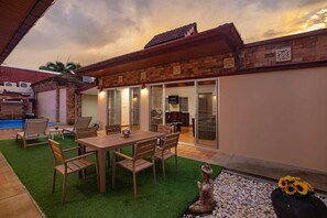 Terrace/patio - Balinese 3BR Pool Villa Freya in Rawai (Rawai)