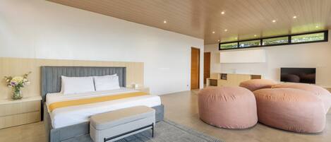 4 slaapkamers, een strijkplank/strijkijzer, wifi, beddengoed