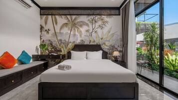 Deluxe Studio, Balcony, Pool View | Minibar, desk, free WiFi, bed sheets