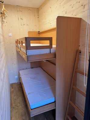 Bed sheets - Rental apartment with closed kitchen near thermal center (Brides-les-Bains)